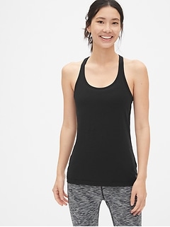 gap yoga tops