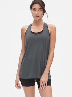 gap yoga tops