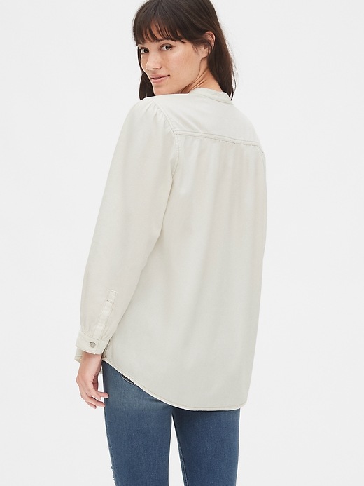 2 of 8 showing, with the color off white of product Shirred Denim Popover Shirt
