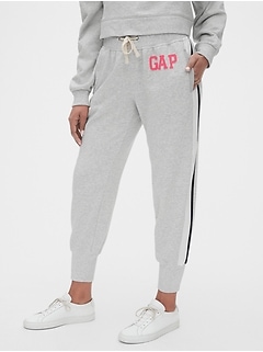 gap logo joggers womens