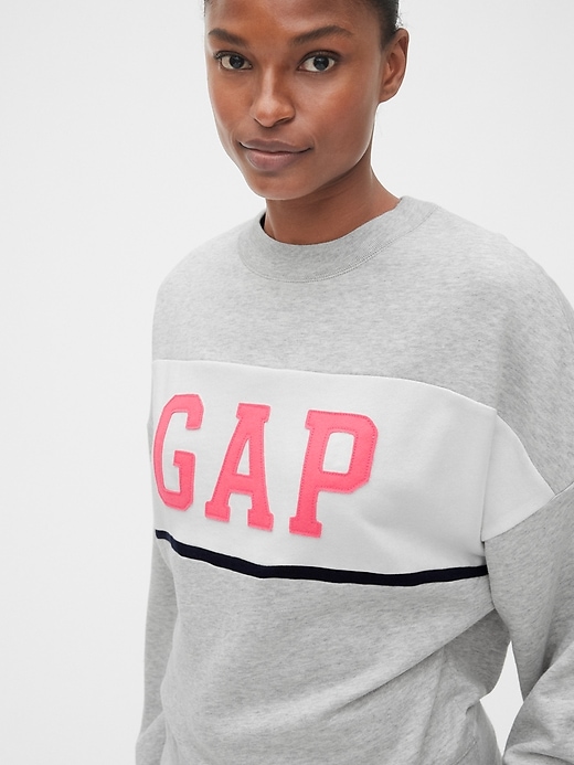 Image number 5 showing, Gap Logo Colorblock Crewneck Sweatshirt
