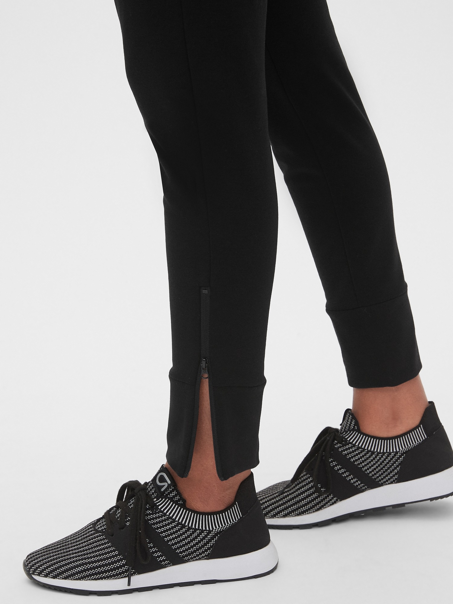 Gapfit all elements fleece joggers hot sale