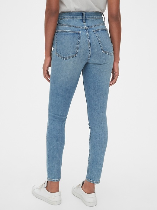 Image number 2 showing, High Rise True Skinny Jeans with Secret Smoothing Pockets