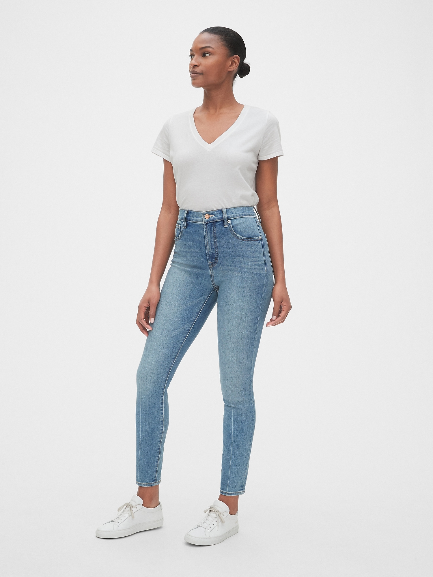 high rise true skinny jeans with secret smoothing pockets