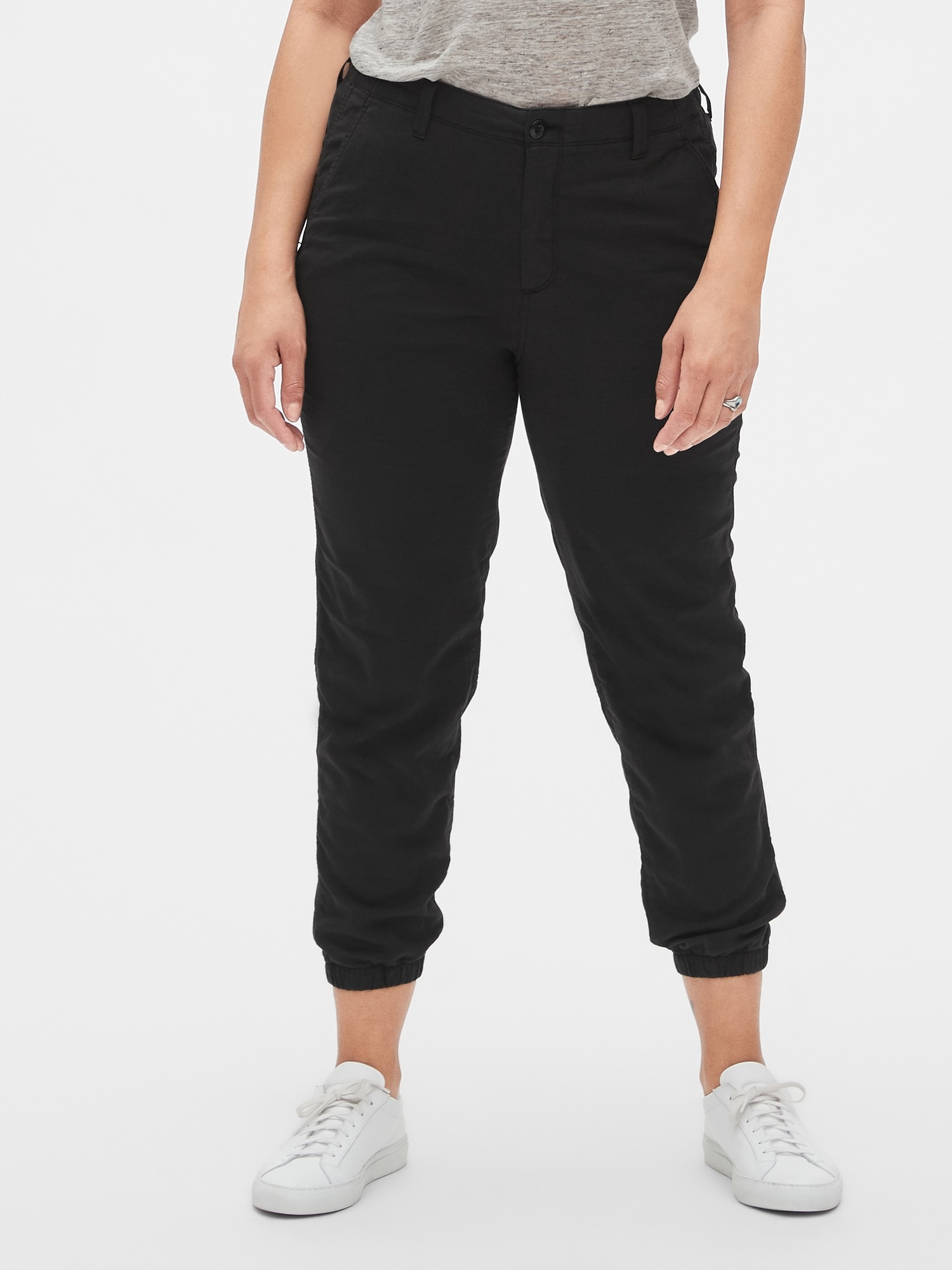 gap womens jogger