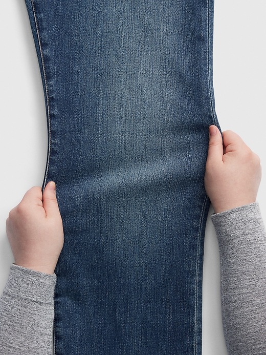 Image number 7 showing, Soft Wear Standard Jeans With Gapflex With Washwell&#153