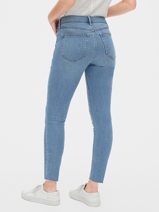 Image number 2 showing, Soft Wear Mid Rise True Skinny Ankle Jeans