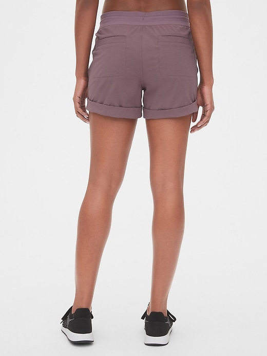 Image number 2 showing, GapFit 4" Hiking Shorts