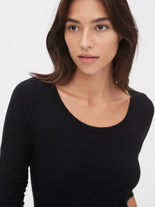 Image number 5 showing, Featherweight Long Sleeve Scoopneck T-Shirt