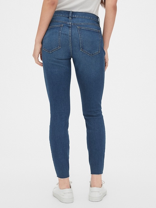 Image number 2 showing, Mid Rise Curvy True Skinny Ankle Jeans with Raw Hem