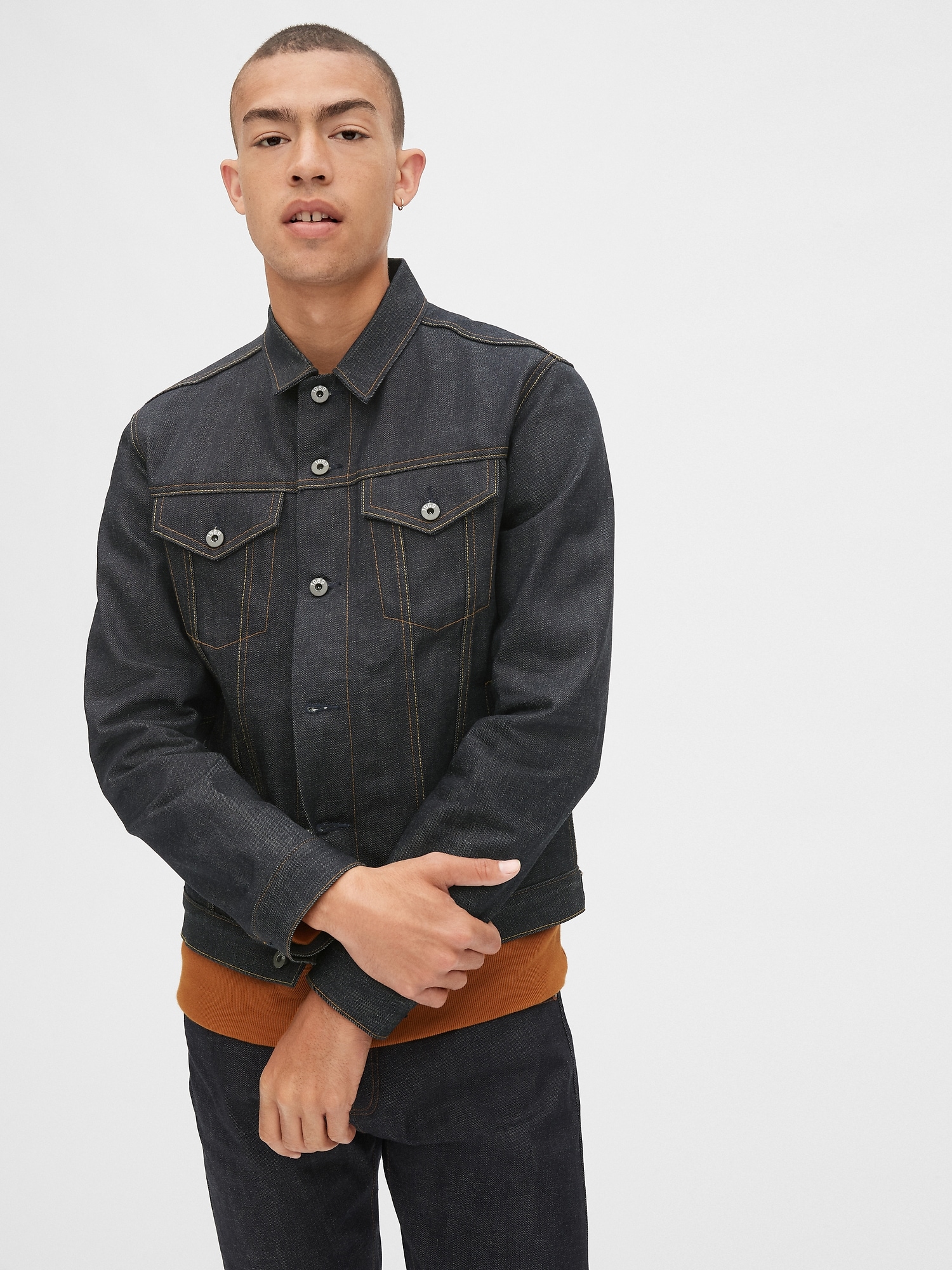 gap black denim jacket