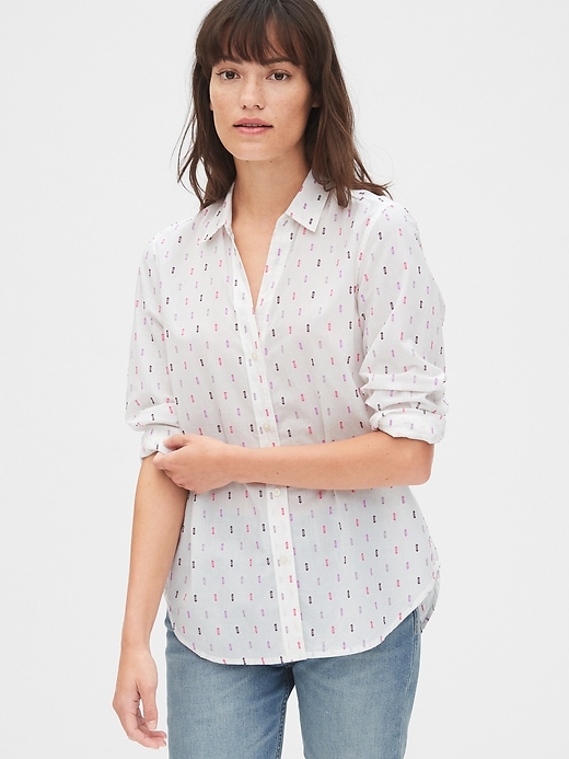 Image number 1 showing, Fitted Boyfriend Shirt in Clip Dot