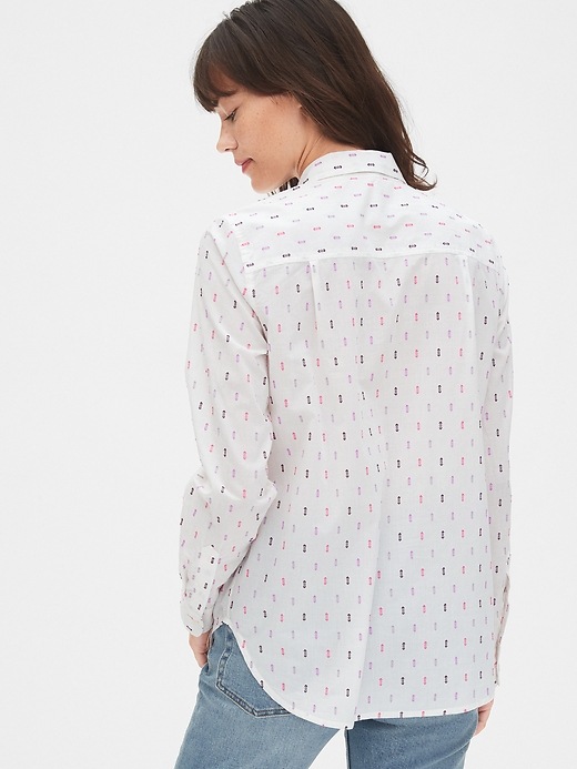 Image number 2 showing, Fitted Boyfriend Shirt in Clip Dot