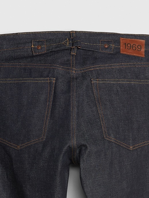 jeans gap at back