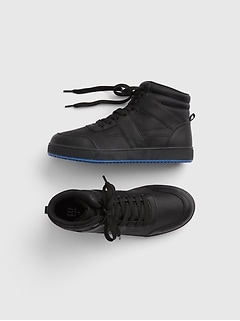 gap skeleton shoes