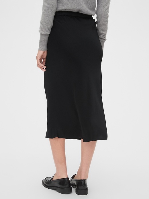 2 of 8 showing, with the color true black of product Satin Midi Skirt