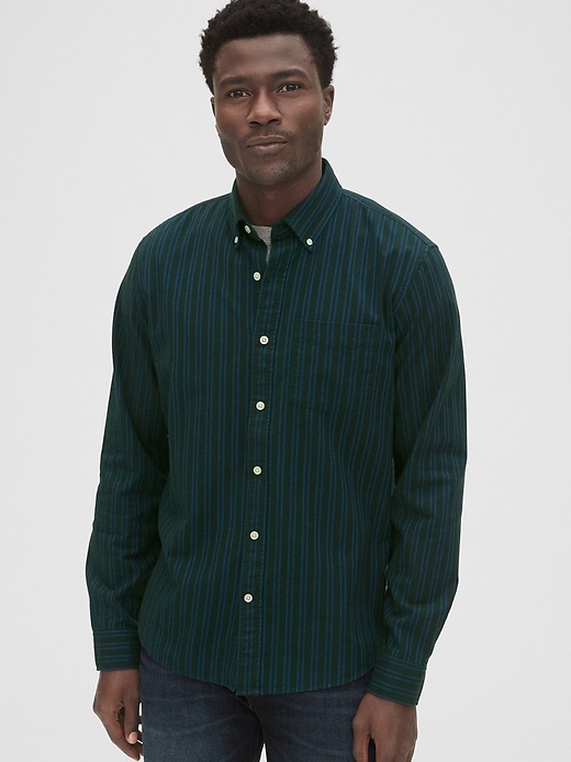 Image number 1 showing, Lived-In Stretch Oxford Shirt in Untucked Fit
