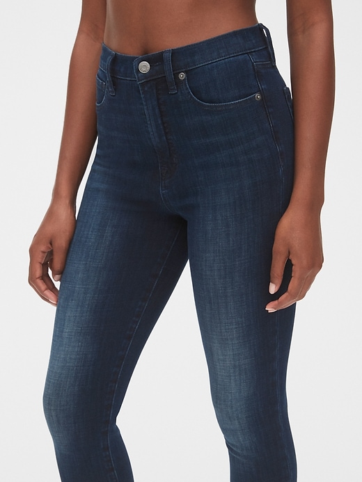 Image number 5 showing, Sky High True Skinny Ankle Jeans with Secret Smoothing Pockets in 360 Stretch