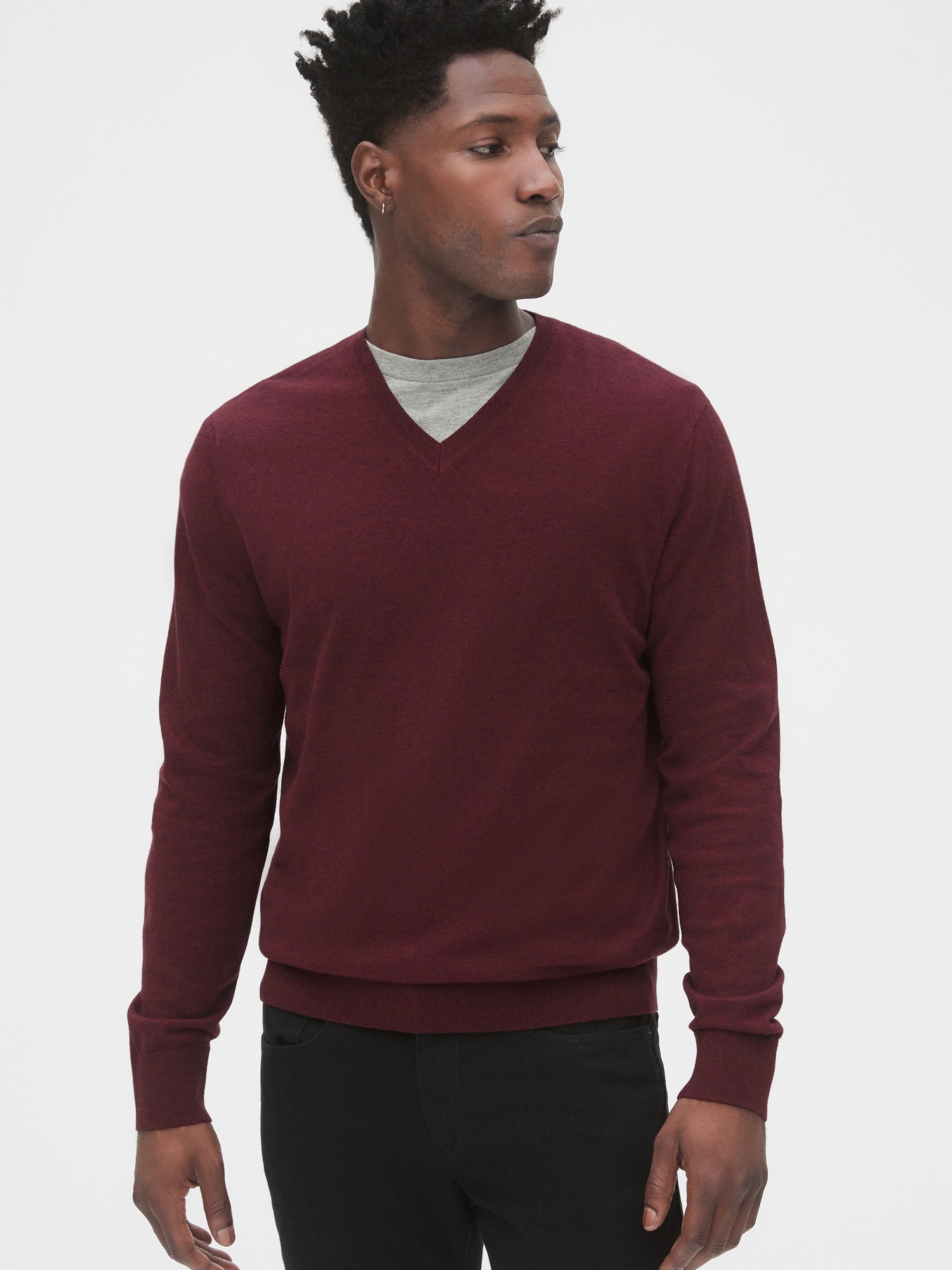 Mainstay V Neck Sweater Gap