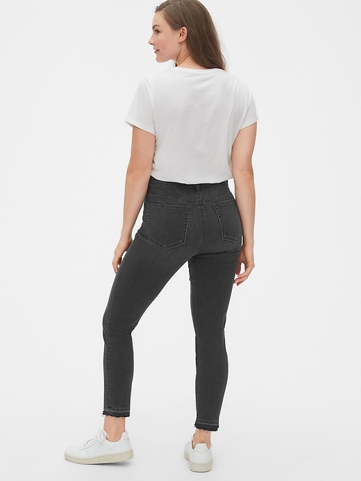 Image number 7 showing, High Rise True Skinny Ankle Jeans with Secret Smoothing Pockets