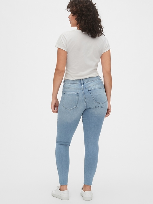 Image number 7 showing, Mid Rise Favorite Jeggings with Raw Hem
