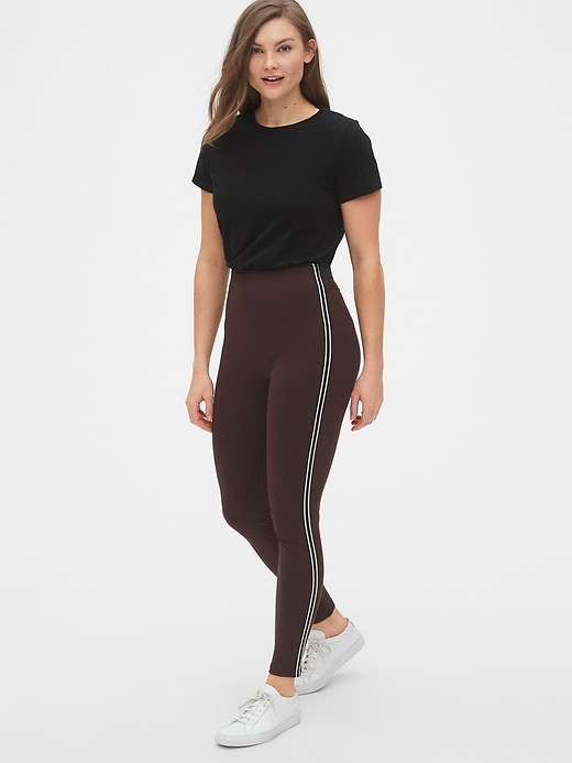 Image number 2 showing, High Rise Leggings in Ponte
