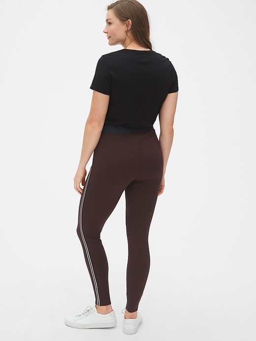 Image number 3 showing, High Rise Leggings in Ponte
