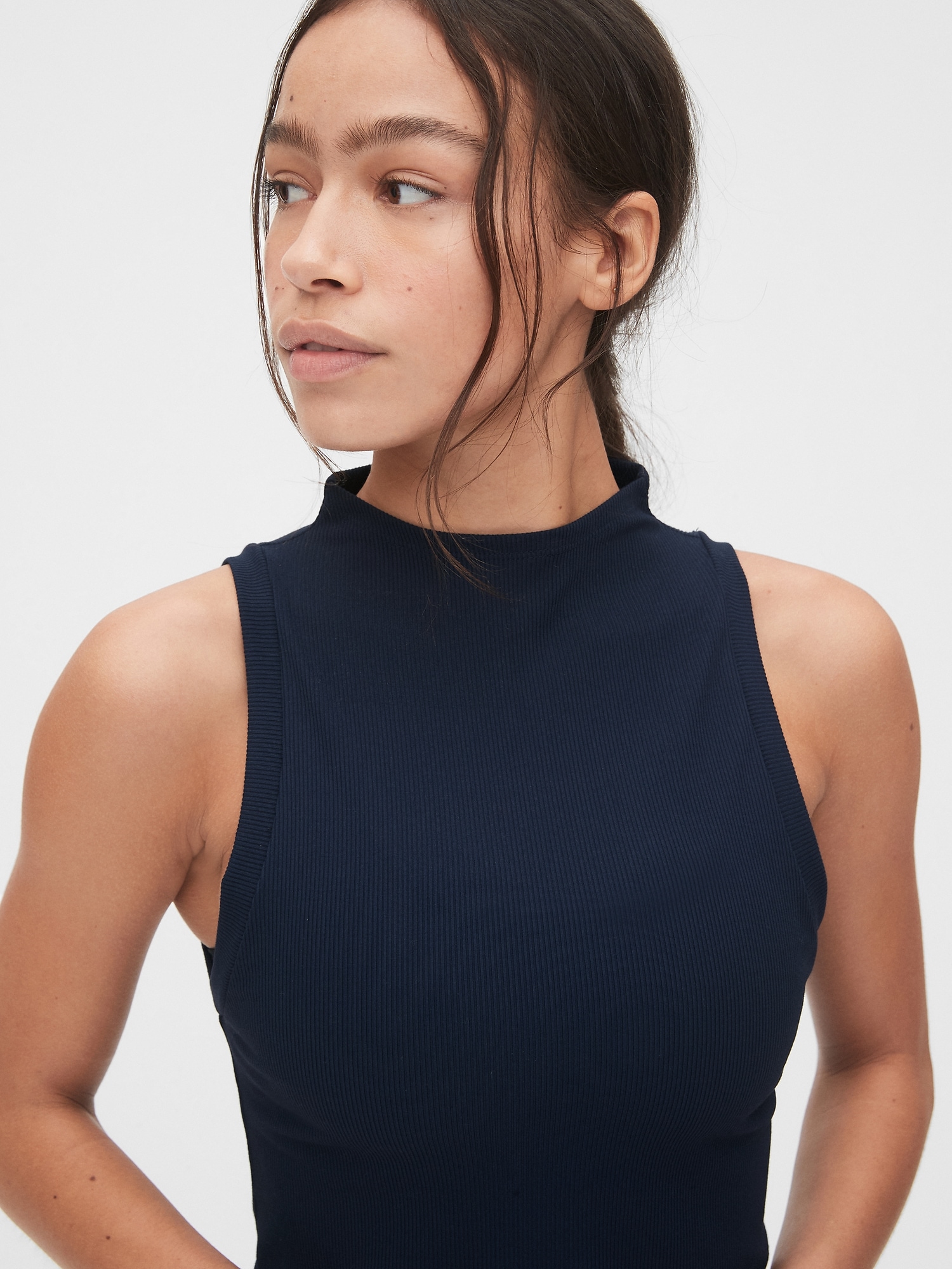 GapFit Blackout Ribbed Mockneck Tank Top Gap