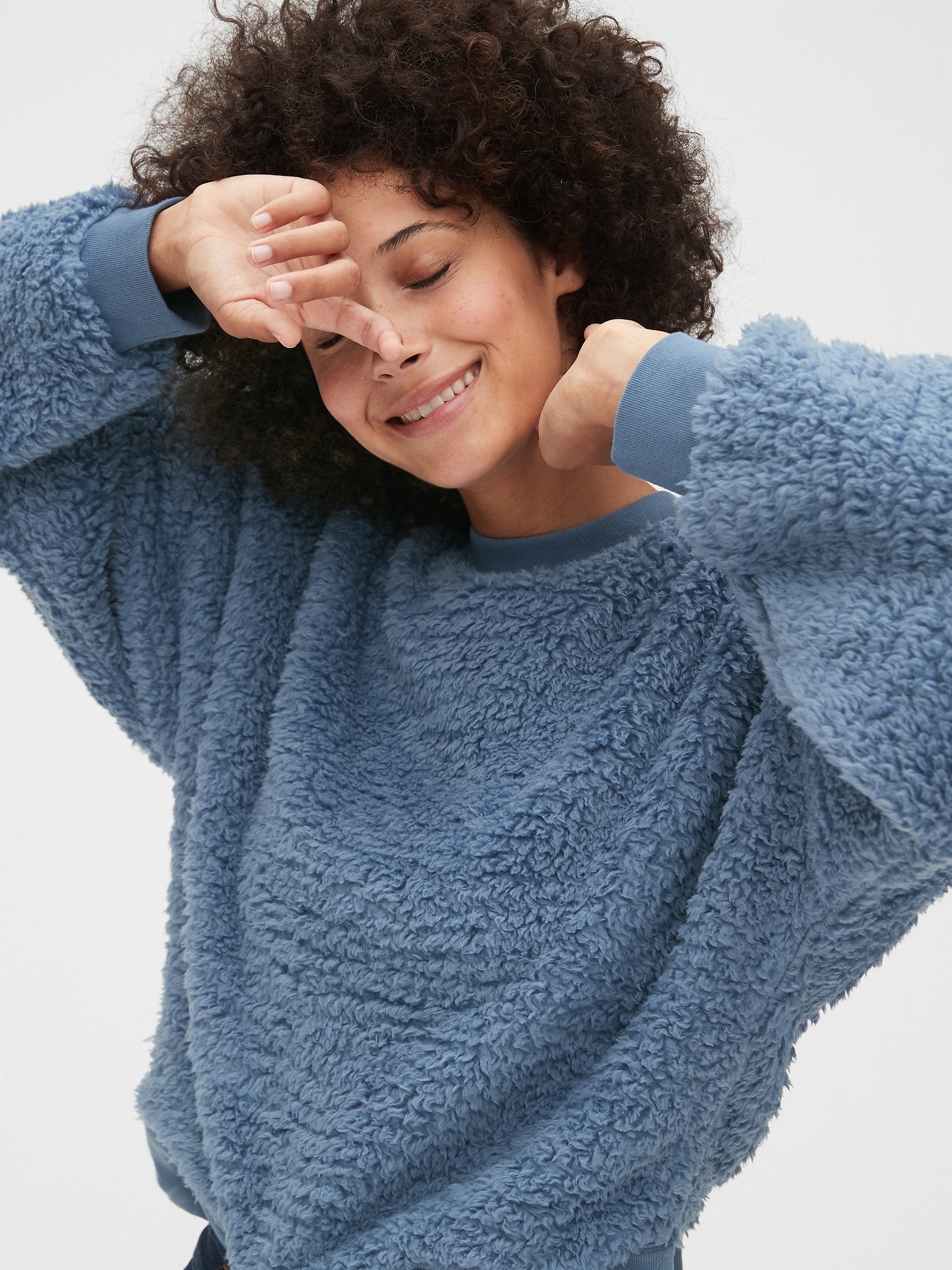 Gap sherpa crewneck sweatshirt cheap
