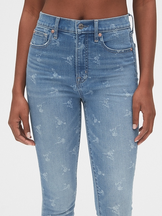 Image number 5 showing, High Rise True Skinny Ankle Jeans with Secret Smoothing Pockets
