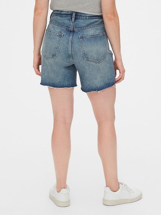 Image number 2 showing, Mid Rise Distressed Boyfriend Shorts
