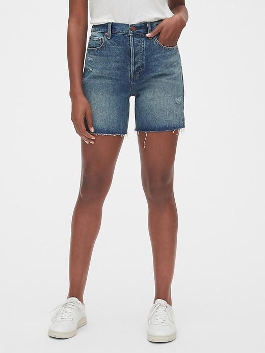 Image number 6 showing, Mid Rise Distressed Boyfriend Shorts