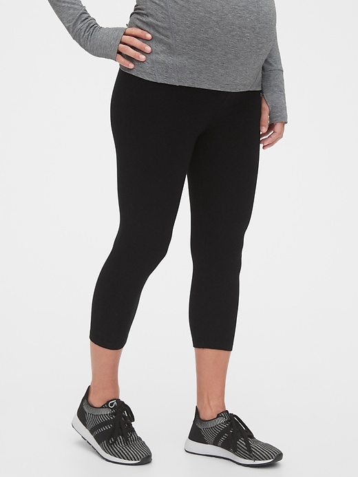 1 of 8 showing, with the color true black of product Maternity Low Rise Capri Leggings