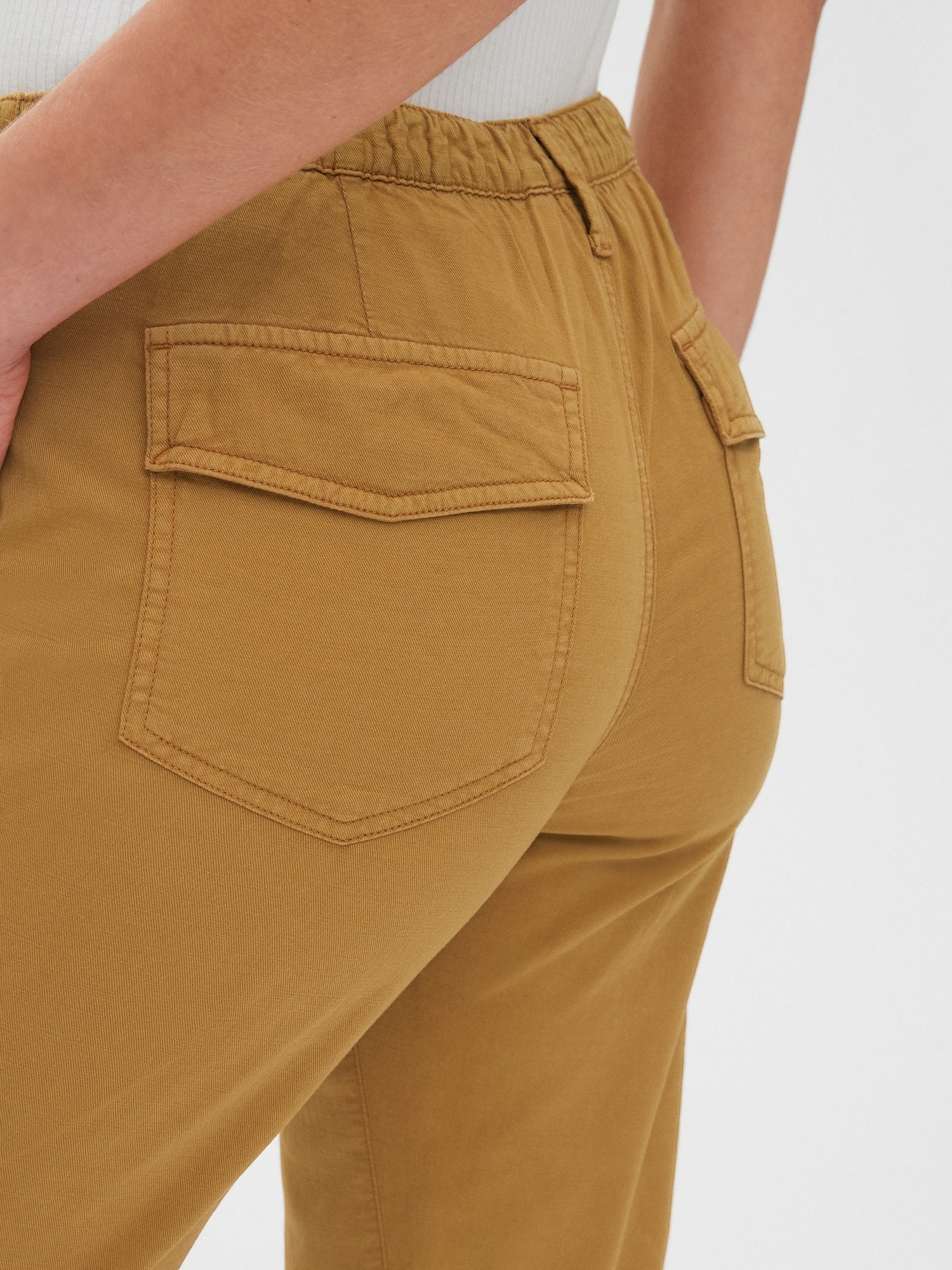 khaki colored joggers