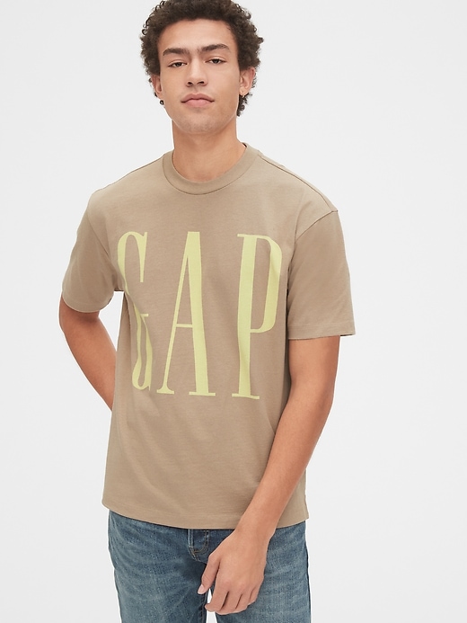 View large product image 1 of 1. Gap Logo Easy Heavyweight T-Shirt