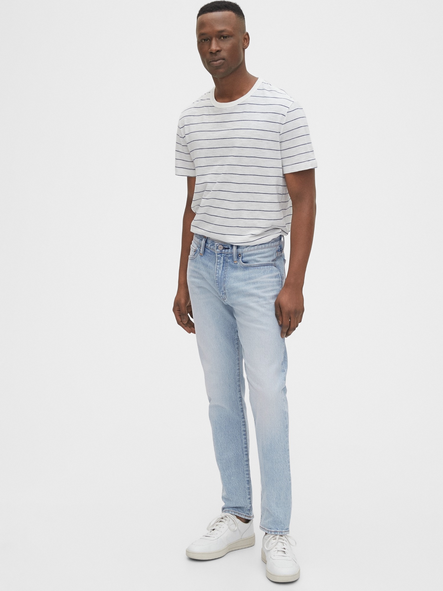 gap tapered jeans