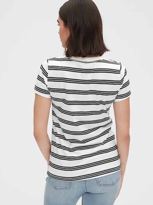 Image number 2 showing, Vintage Wash Stripe V-Neck T-Shirt