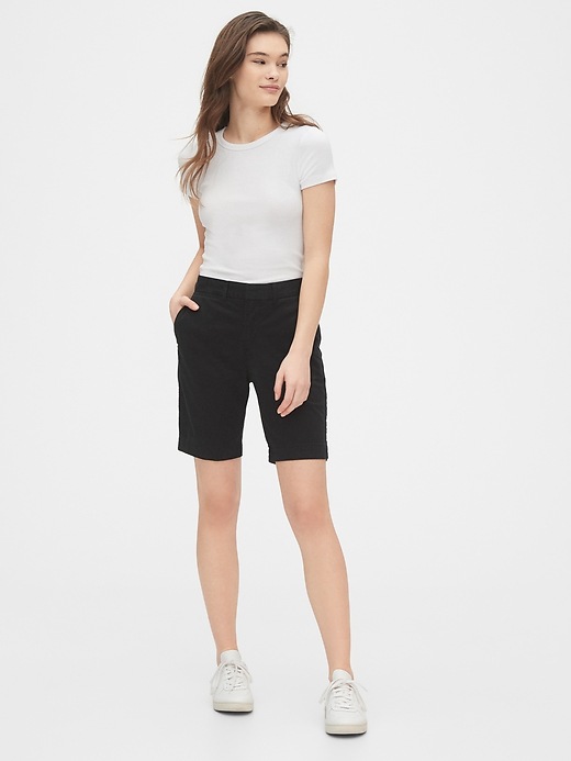 Image number 3 showing, Bermuda Shorts with Washwell&#153