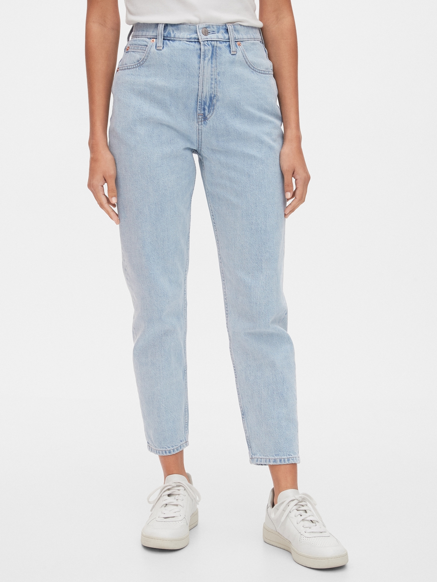 high waisted light wash mom jeans