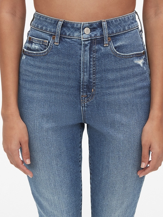 Image number 5 showing, Sky High Curvy True Skinny Ankle Jeans with Secret Smoothing Pockets