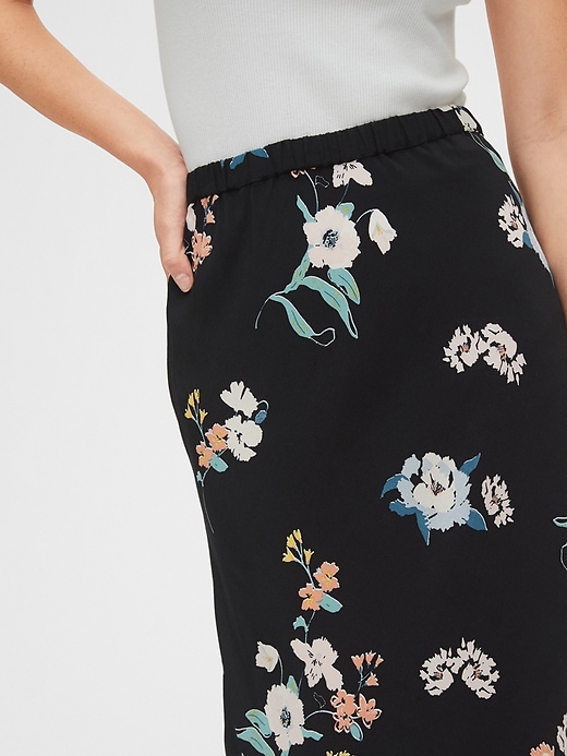 Image number 5 showing, Printed Midi Skirt