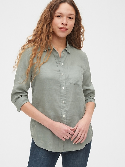 1 of 8 showing, with the color sage green of product Boyfriend Shirt in Linen