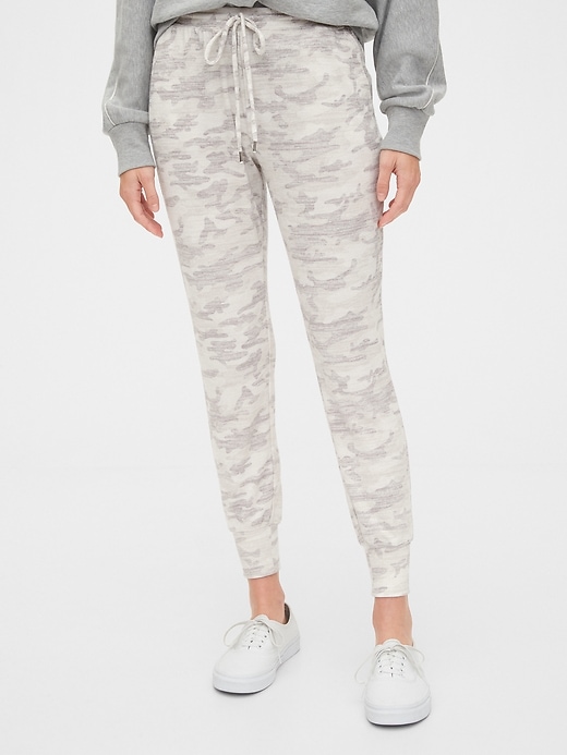 Image number 9 showing, Softspun Joggers