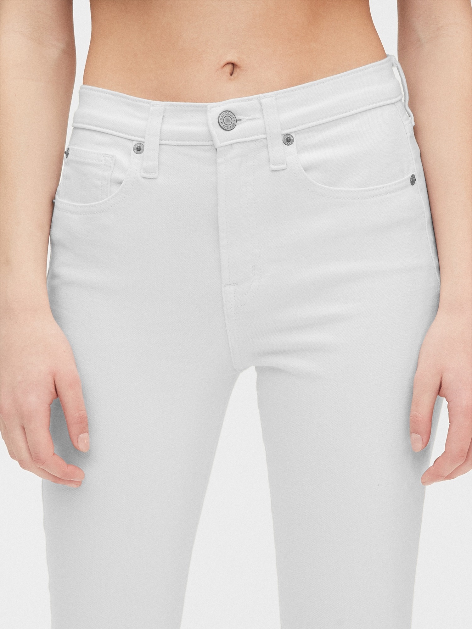 GAP 1969 AUTHENTIC BEST GIRLFRIEND  WHITE DENIM JEANS SOLD OUT FALL16 S/177647 