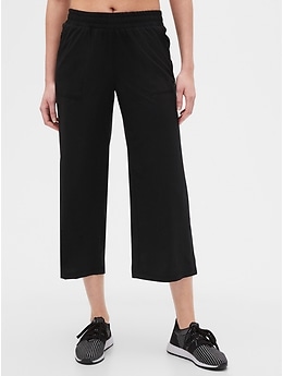 gap cropped pants