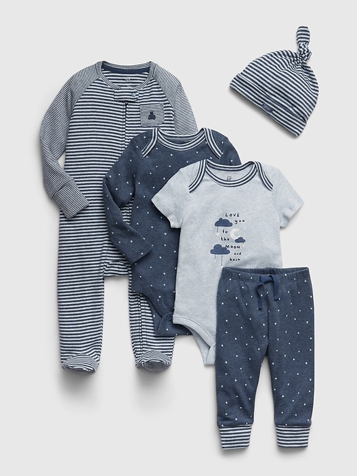 Image number 1 showing, babyGap 5-Piece Gift Box
