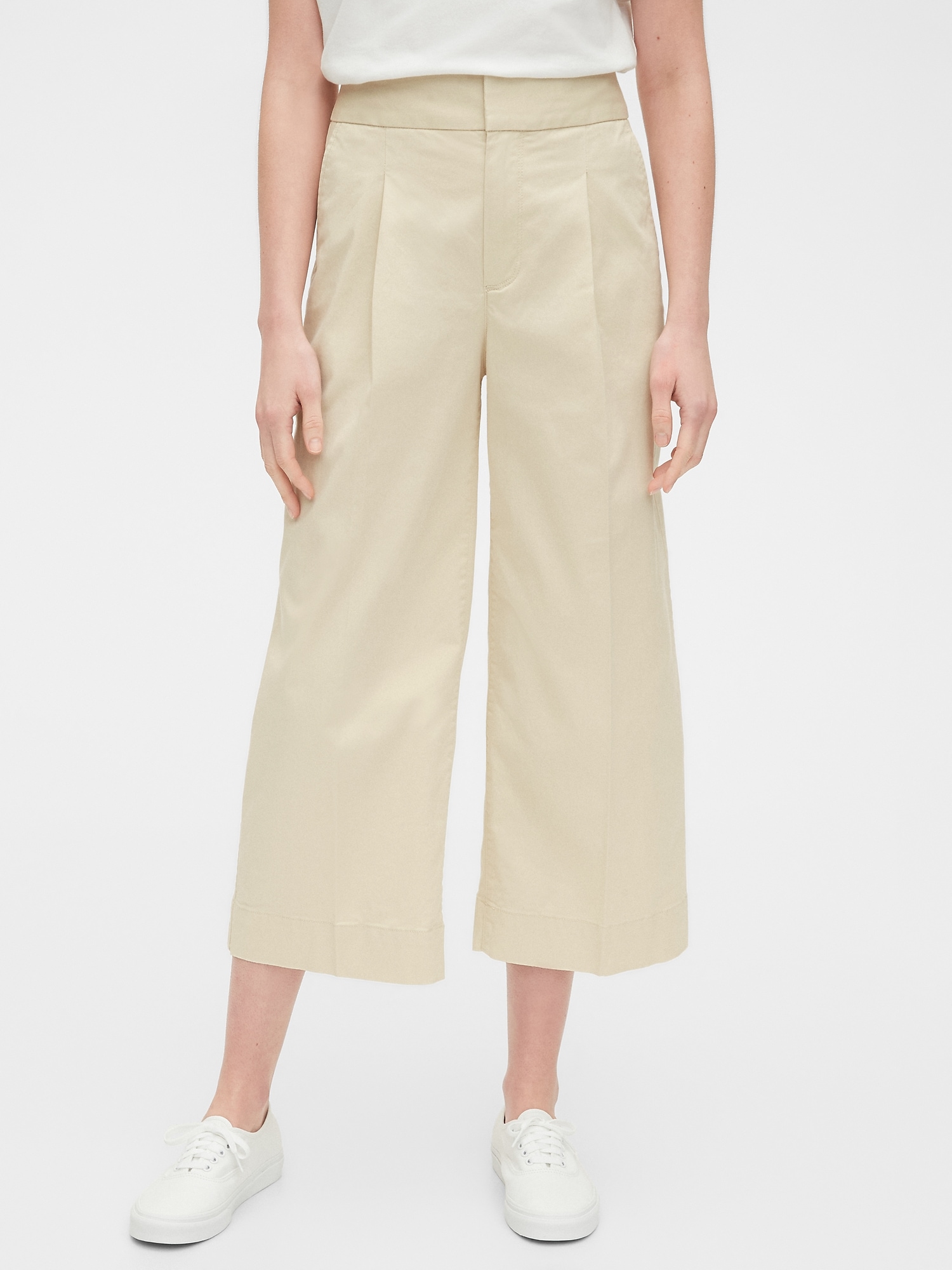 wide leg khaki jeans