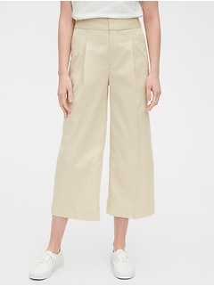 business casual women khakis