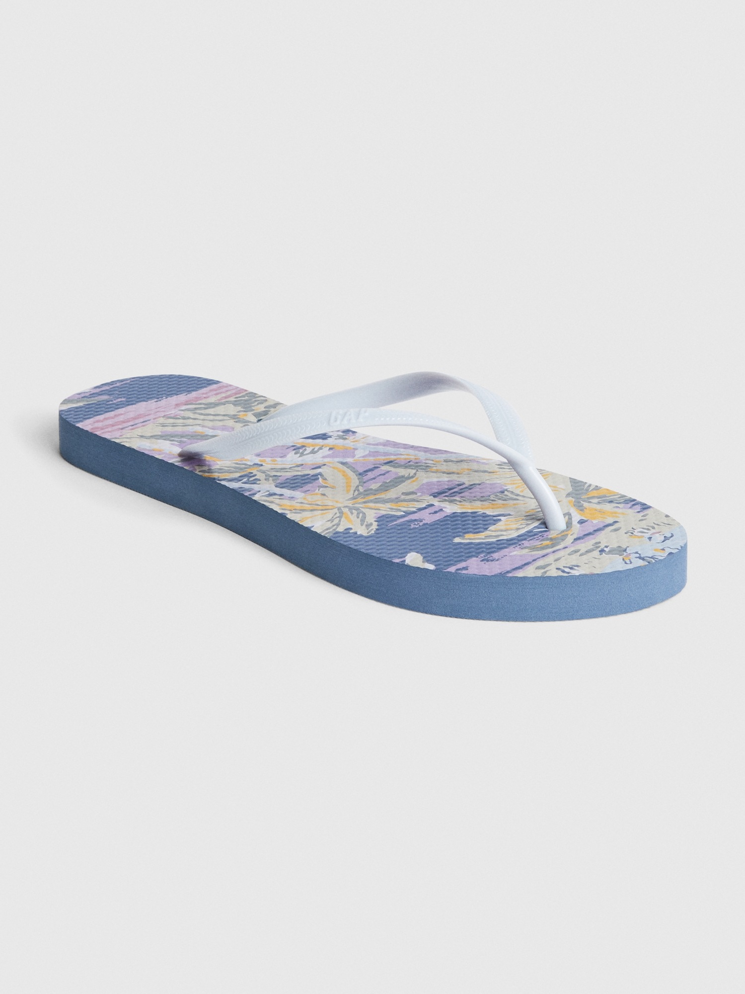 gap rubber flip flops