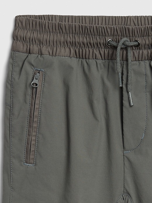 Image number 3 showing, Kids Hybrid Pull-On Shorts with Quick Dry
